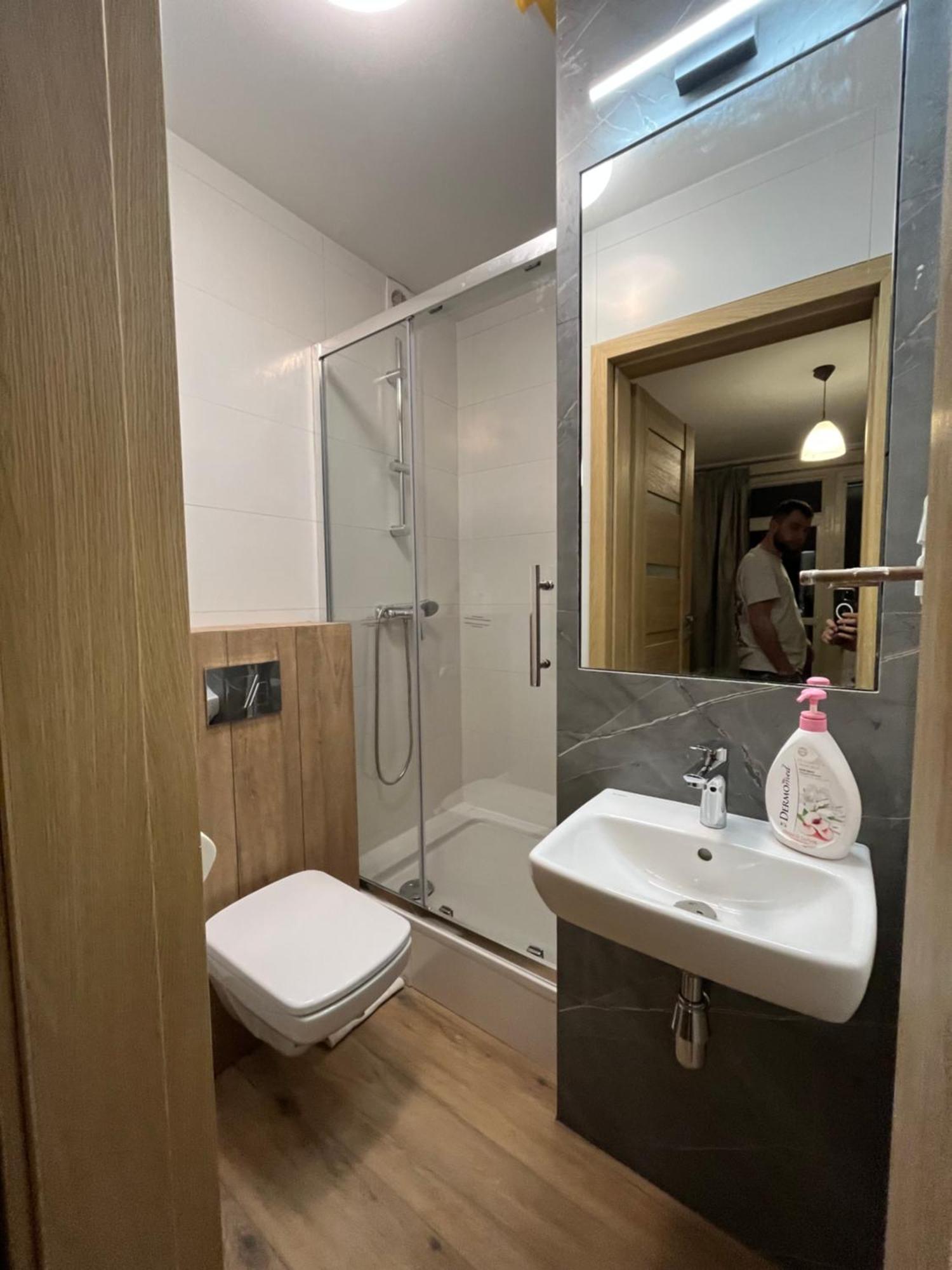 Dom Kolping Hostel Krakau Buitenkant foto