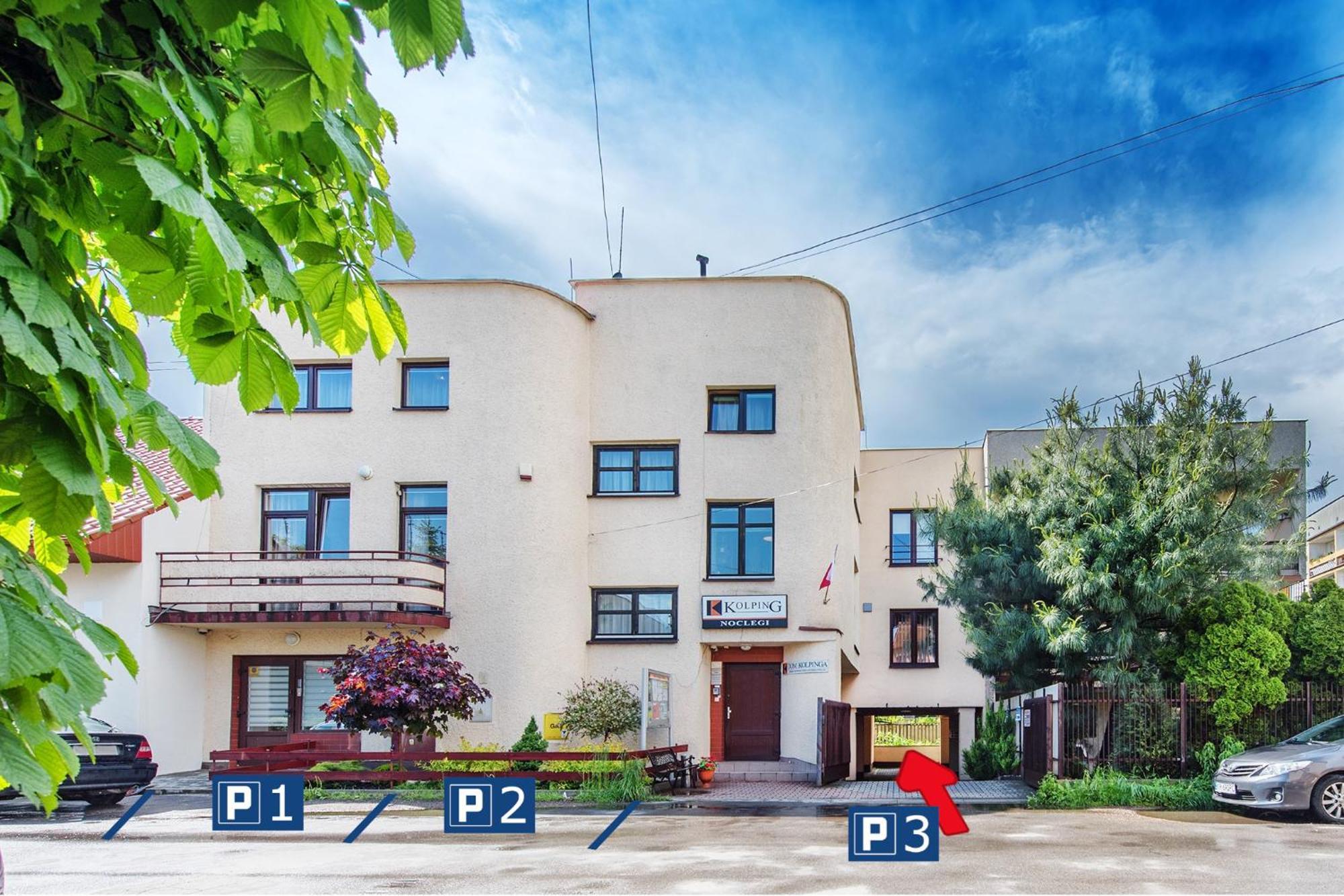 Dom Kolping Hostel Krakau Buitenkant foto