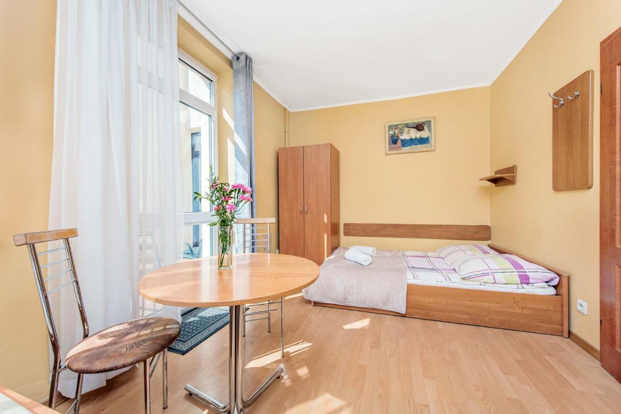 Dom Kolping Hostel Krakau Buitenkant foto