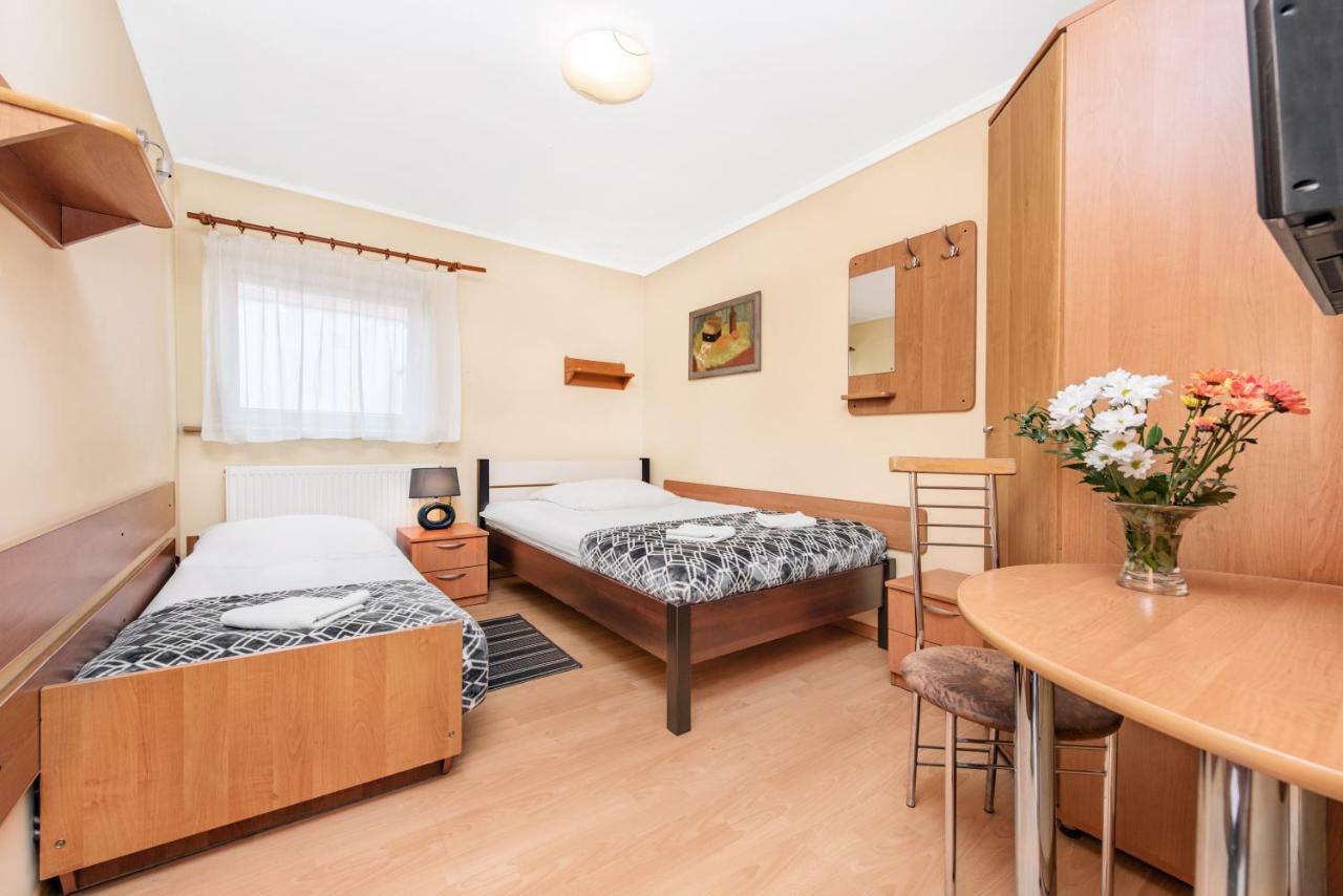 Dom Kolping Hostel Krakau Buitenkant foto